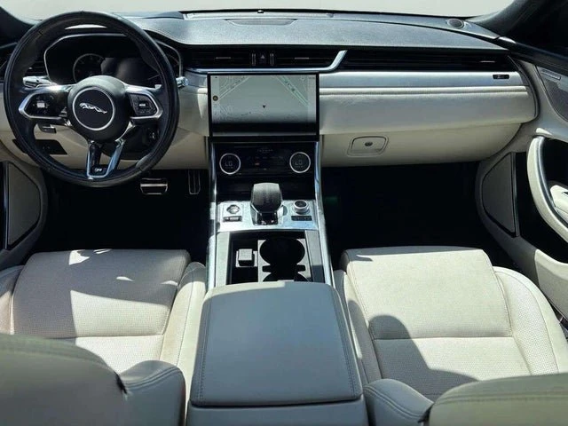 2022 Jaguar X260 XF - Image 4 of 19