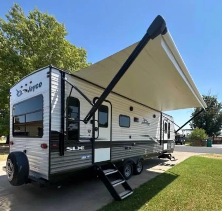 2022 Jayco Jay Flight - Image 2 of 10