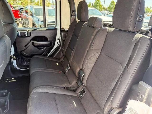 2022 Jeep JT Gladiator - Image 15 of 18