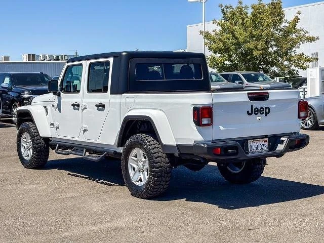 2022 Jeep JT Gladiator - Image 2 of 18