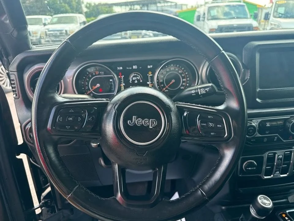 2022 Jeep JT Gladiator - Image 12 of 17