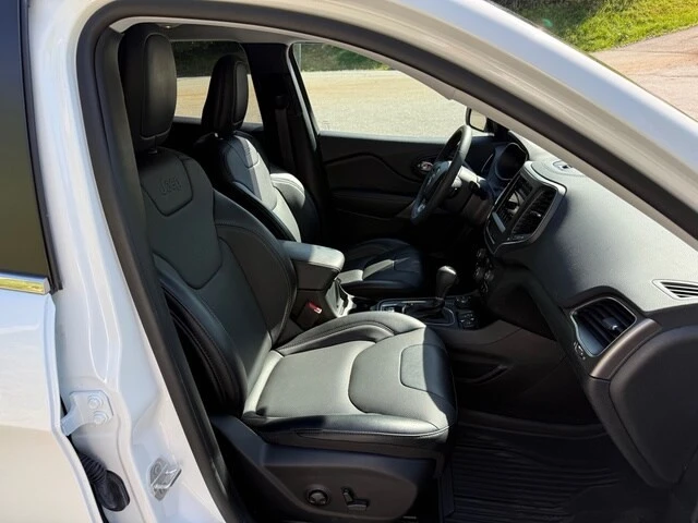 2022 Jeep KL Cherokee - Image 18 of 21