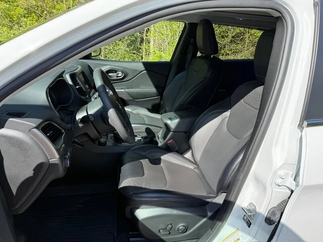 2022 Jeep KL Cherokee - Image 11 of 21