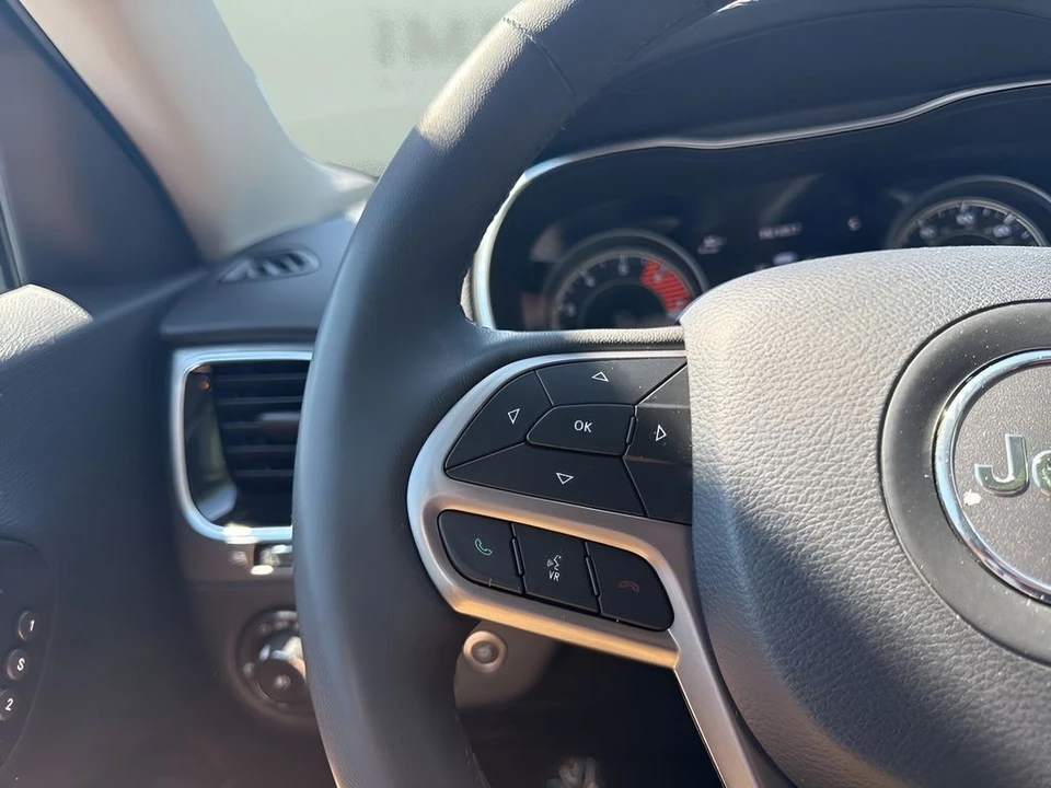 2022 Jeep KL Cherokee - Image 16 of 31