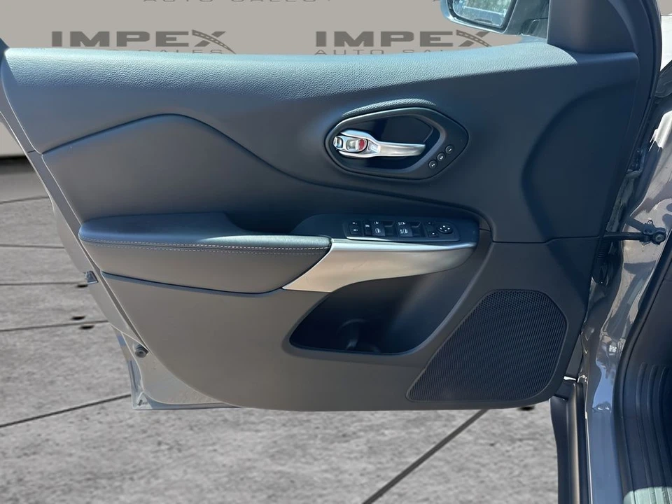 2022 Jeep KL Cherokee - Image 26 of 31