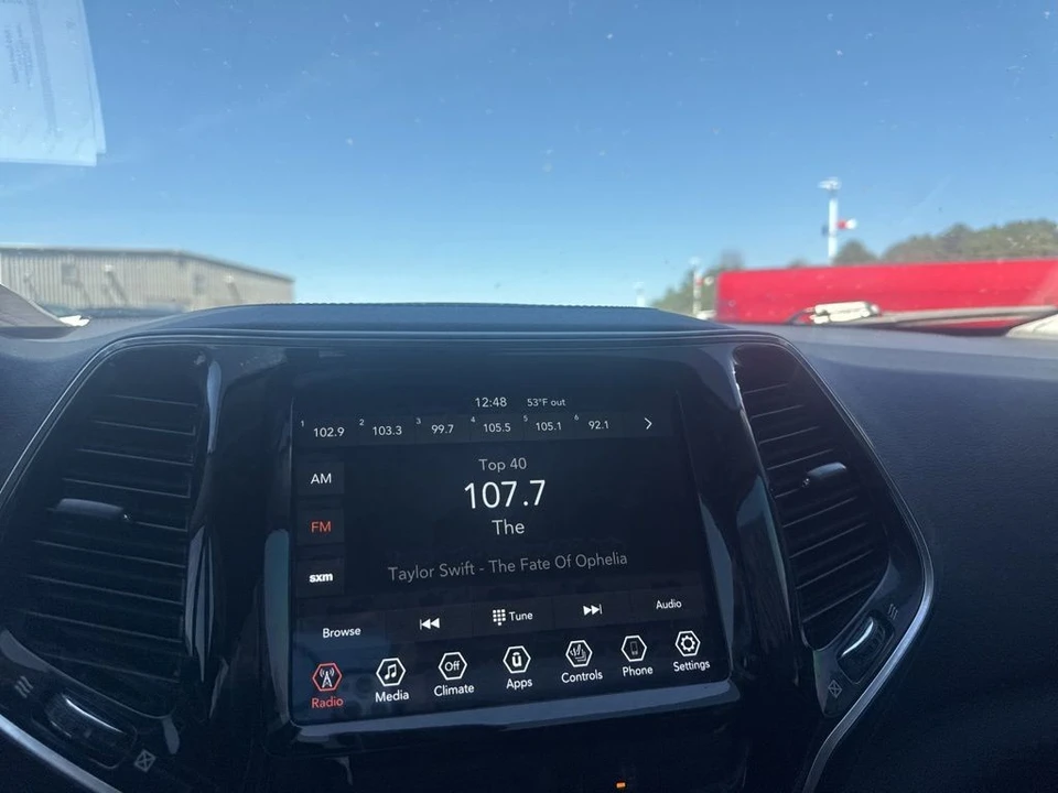 2022 Jeep KL Cherokee - Image 16 of 21