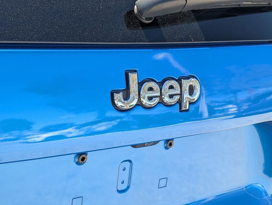 2022 Jeep KL Cherokee - Image 16 of 21