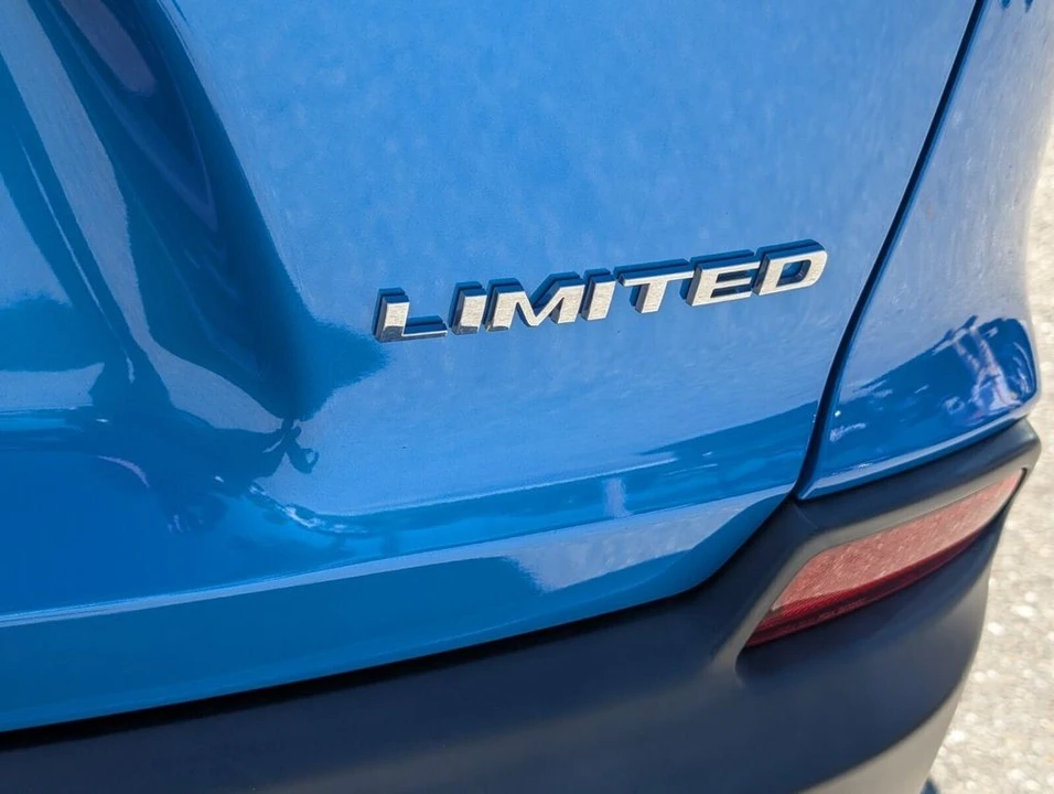 2022 Jeep KL Cherokee - Image 17 of 21
