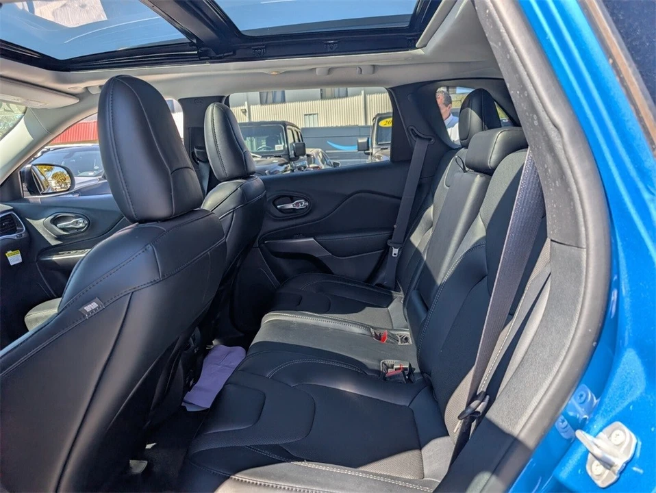 2022 Jeep KL Cherokee - Image 12 of 21