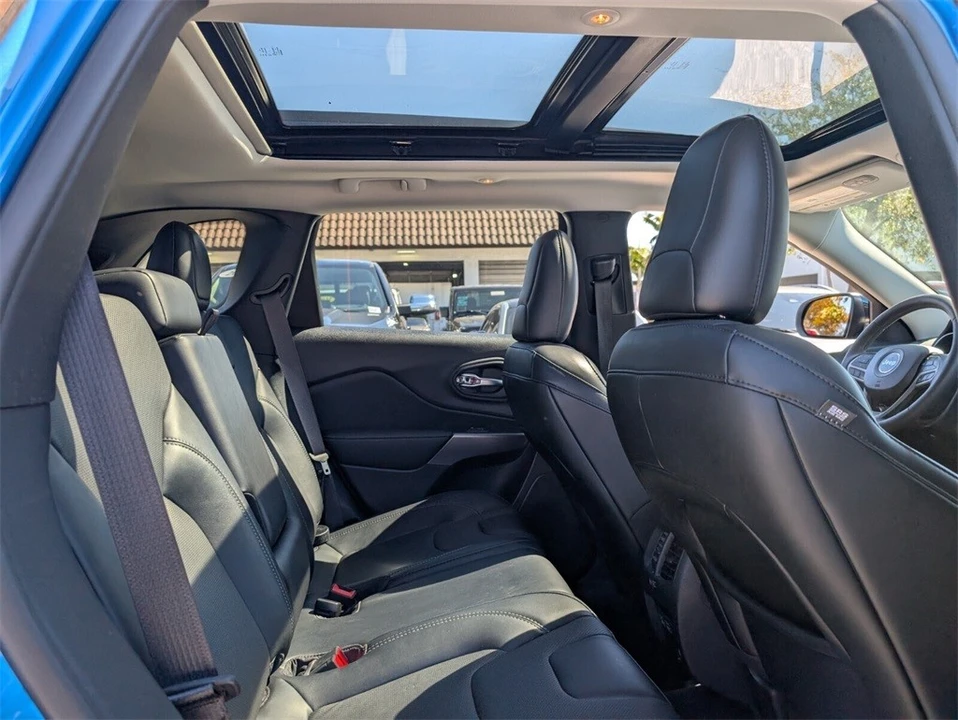 2022 Jeep KL Cherokee - Image 18 of 21