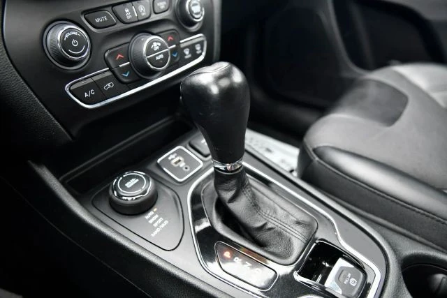 2022 Jeep KL Cherokee - Image 24 of 31