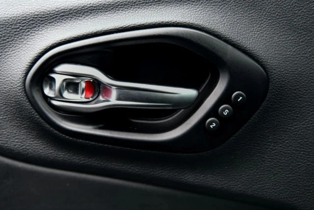 2022 Jeep KL Cherokee - Image 13 of 31