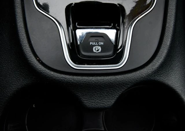 2022 Jeep KL Cherokee - Image 25 of 31