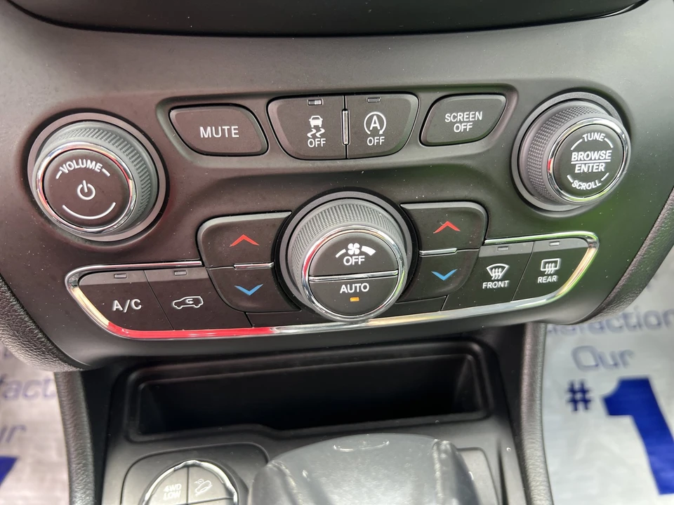 2022 Jeep KL Cherokee - Image 24 of 31