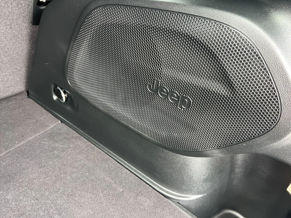 2022 Jeep KL Cherokee - Image 12 of 31
