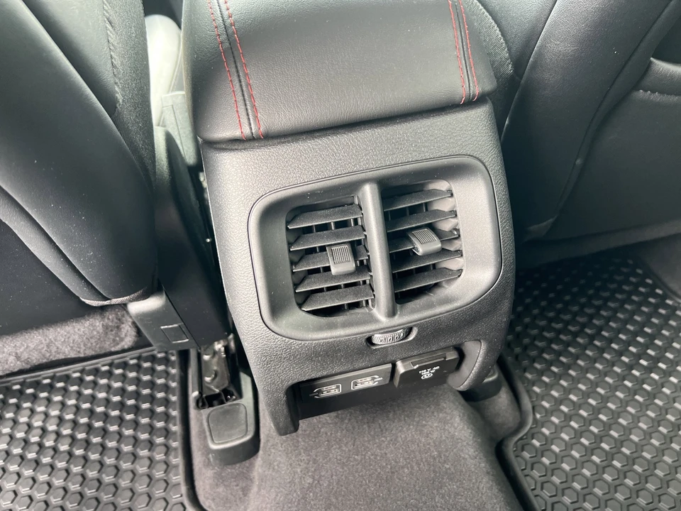 2022 Jeep KL Cherokee - Image 15 of 31