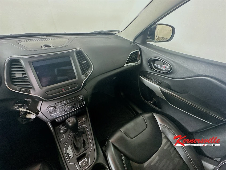 2022 Jeep KL Cherokee - Image 11 of 21