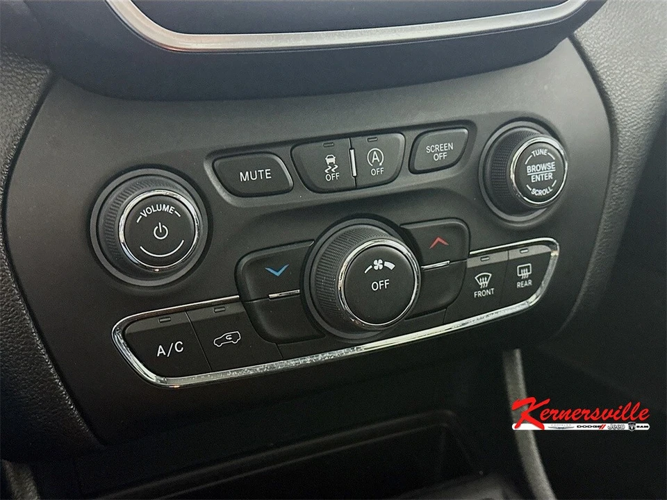 2022 Jeep KL Cherokee - Image 18 of 21