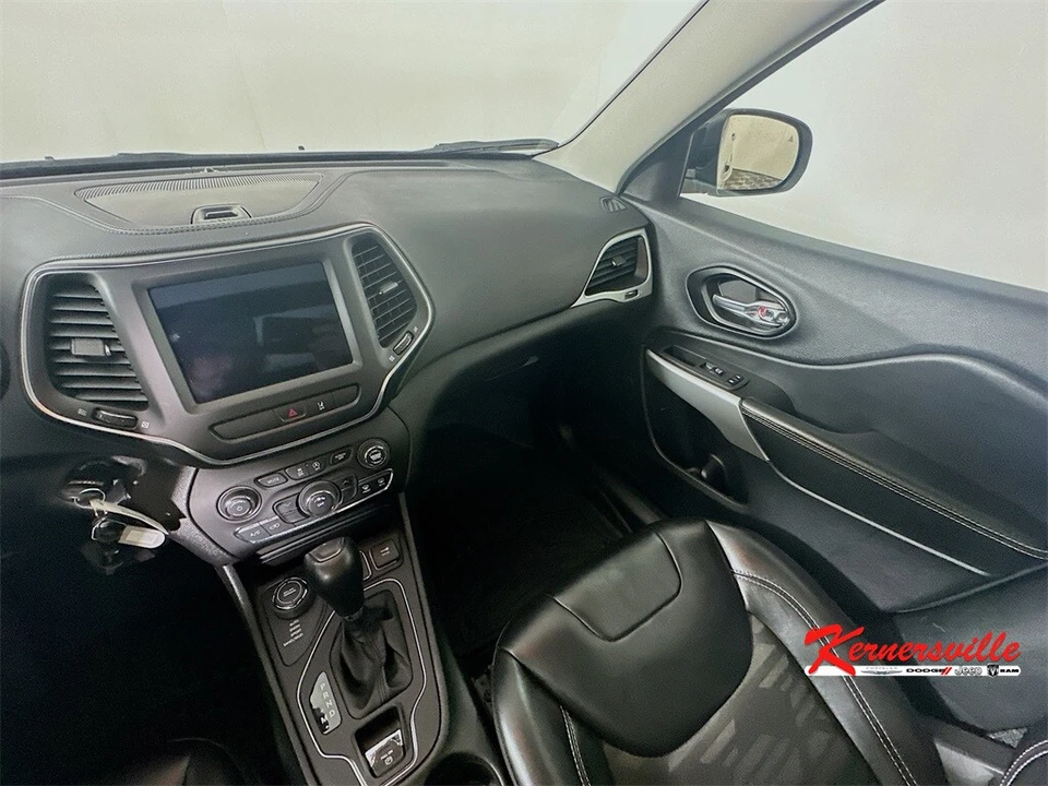 2022 Jeep KL Cherokee - Image 11 of 12
