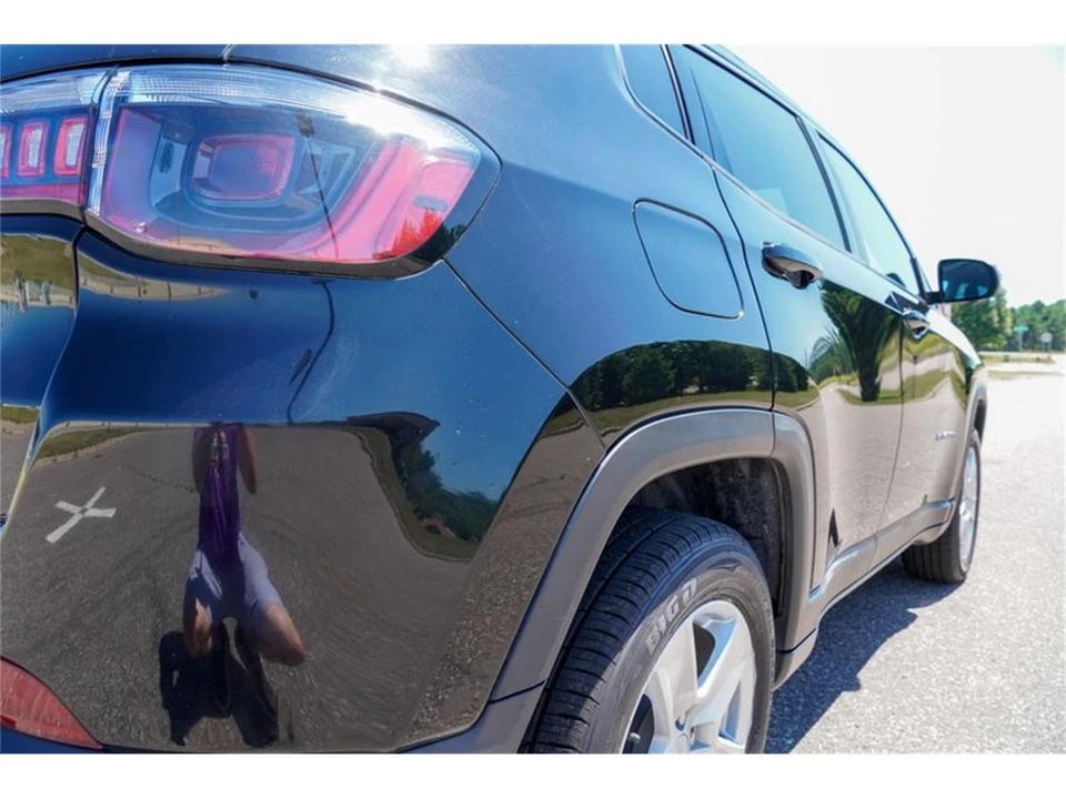 2022 Jeep Compass - Image 31 of 31