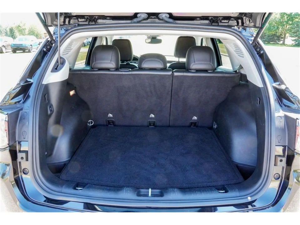 2022 Jeep Compass - Image 18 of 31