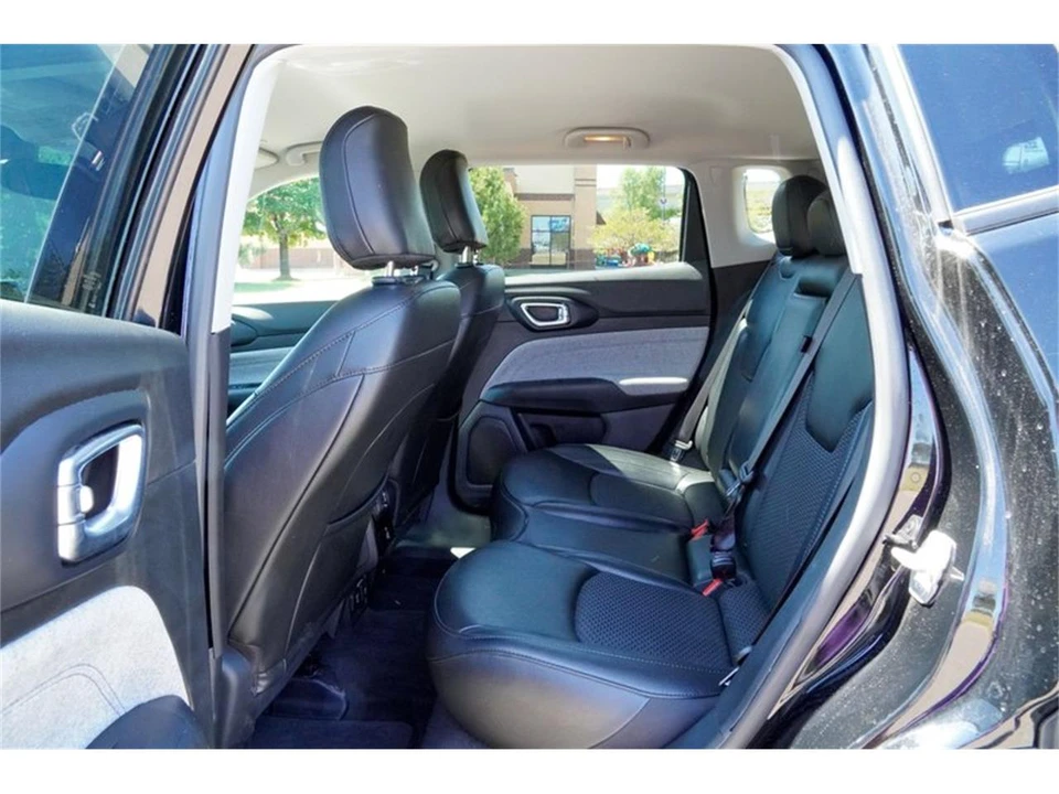 2022 Jeep Compass - Image 15 of 31