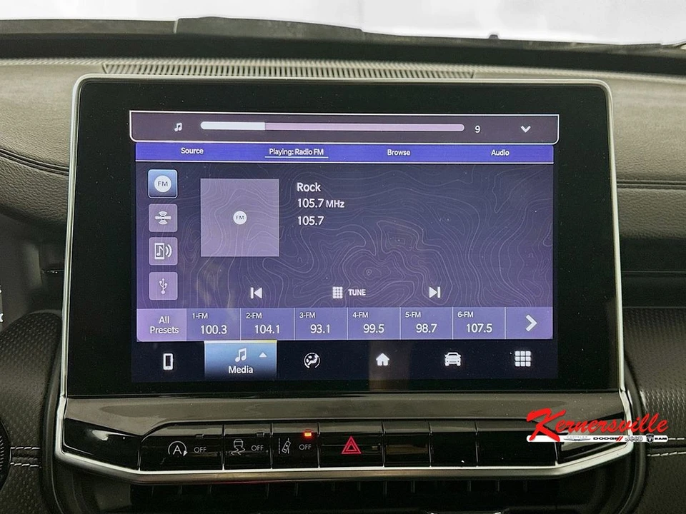2022 Jeep Compass - Image 17 of 21