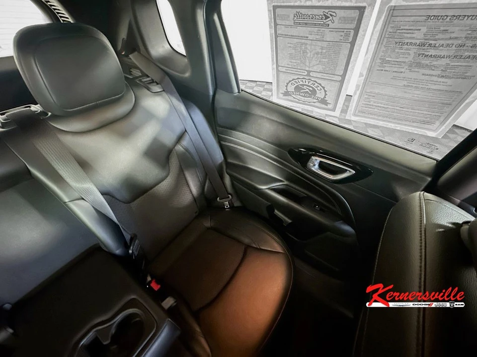 2022 Jeep Compass - Image 14 of 21