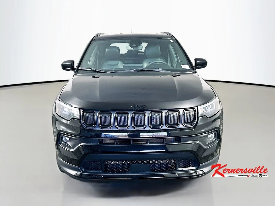 2022 Jeep Compass - Image 2 of 21
