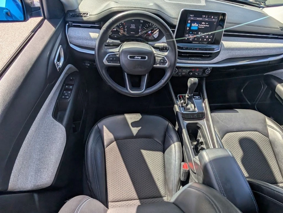 2022 Jeep Compass - Image 13 of 21