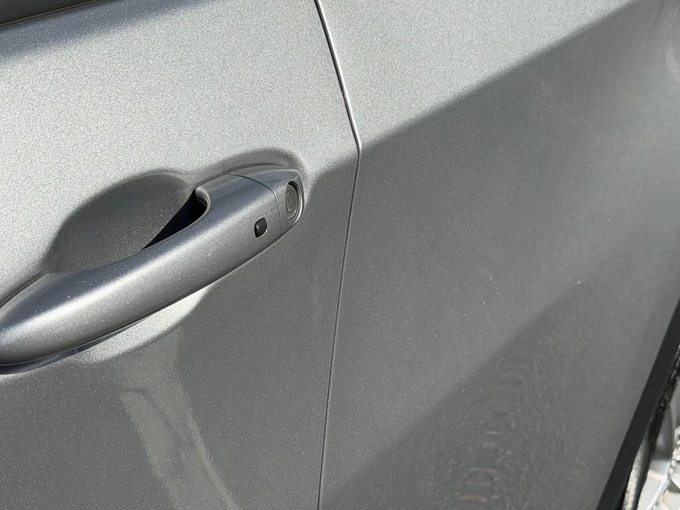 2022 Jeep Compass - Image 4 of 21