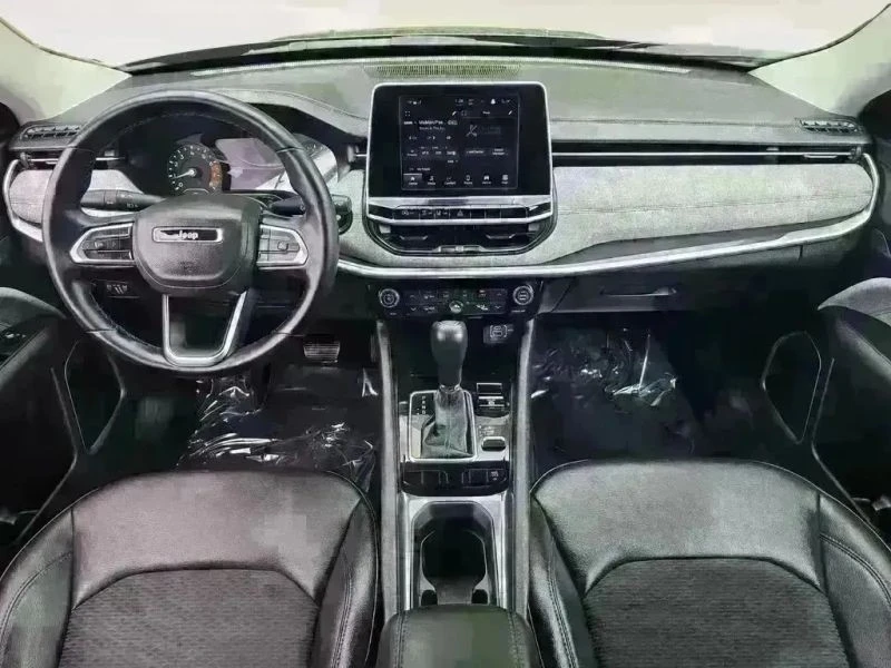 2022 Jeep Compass - Image 10 of 12