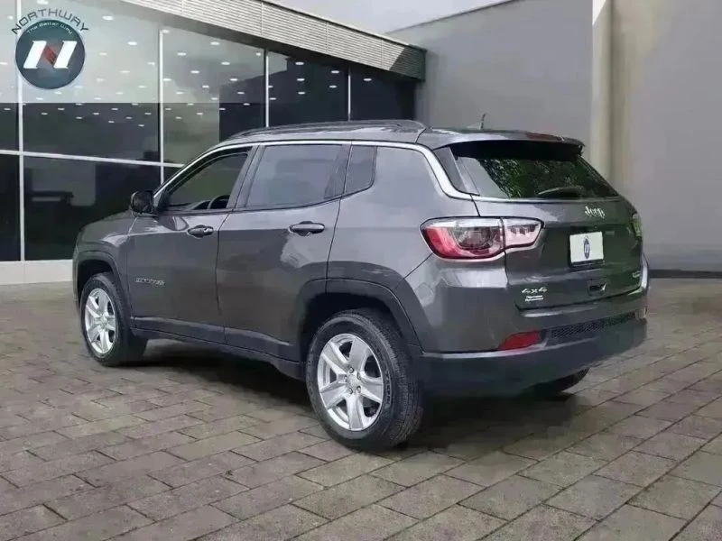 2022 Jeep Compass - Image 3 of 12