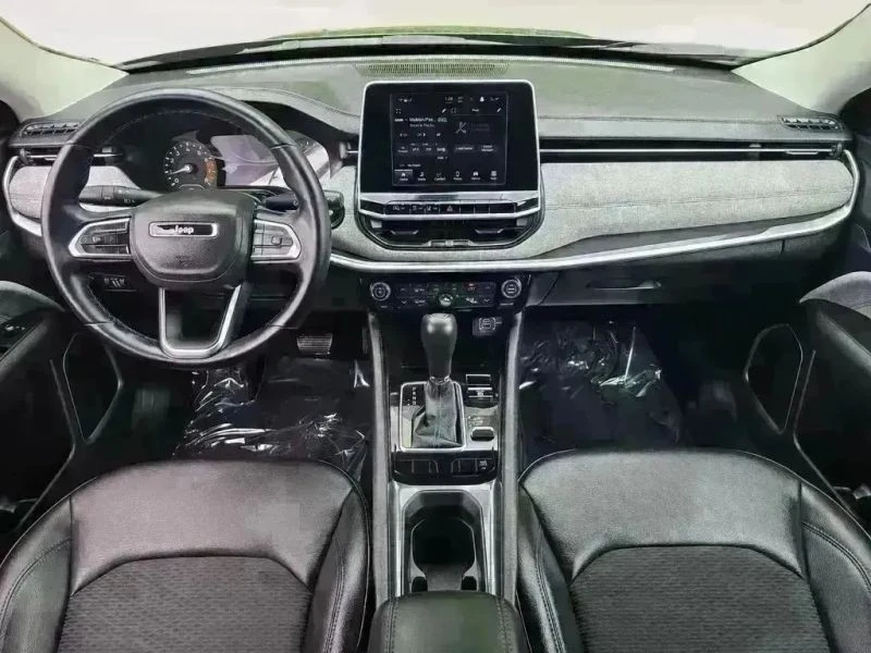 2022 Jeep Compass - Image 10 of 12