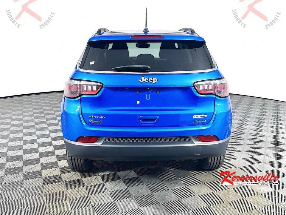 2022 Jeep Compass - Image 6 of 12