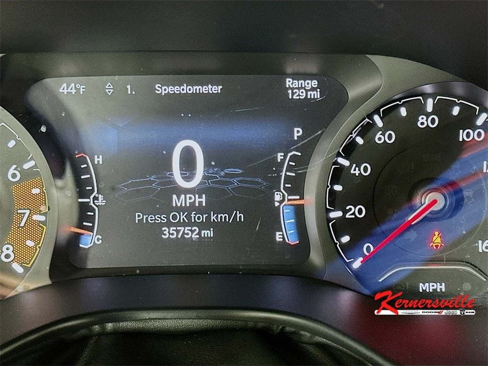 2022 Jeep Compass - Image 15 of 21