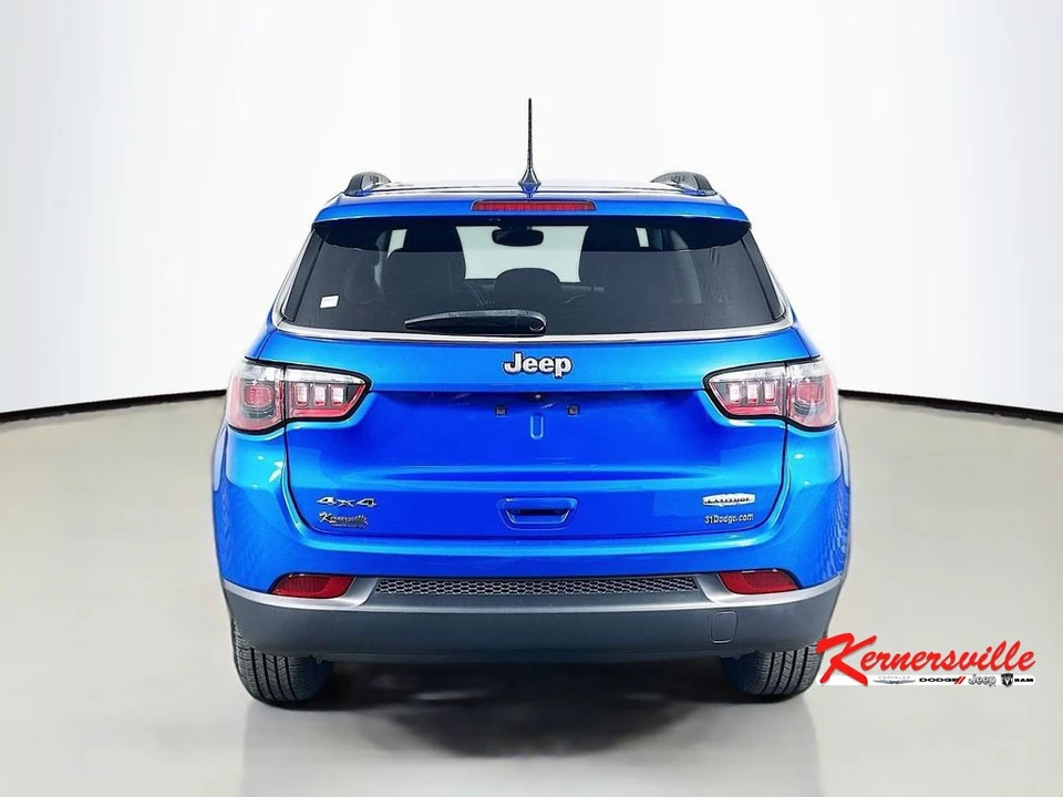2022 Jeep Compass - Image 6 of 21