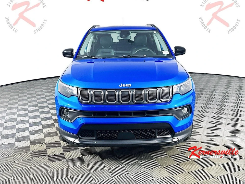 2022 Jeep Compass - Image 2 of 12