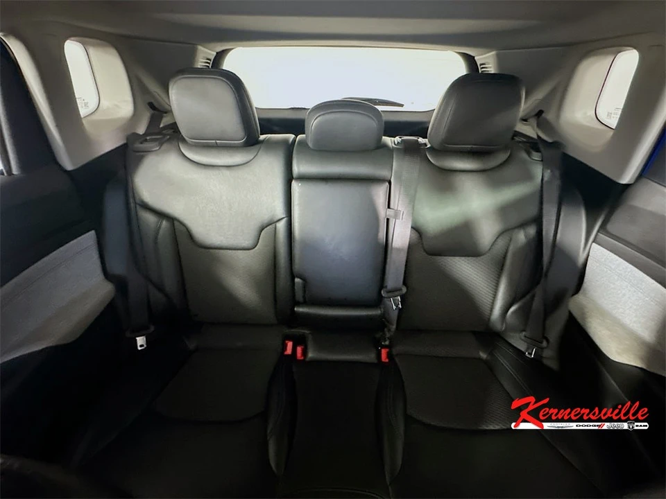 2022 Jeep Compass - Image 13 of 21