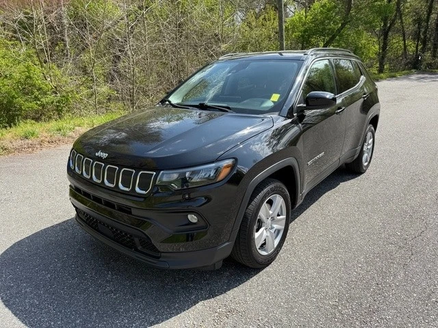 2022 Jeep Compass - Image 2 of 21