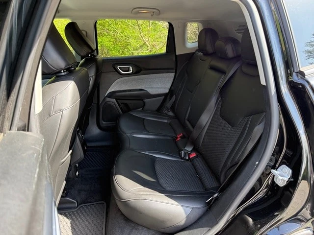 2022 Jeep Compass - Image 14 of 21
