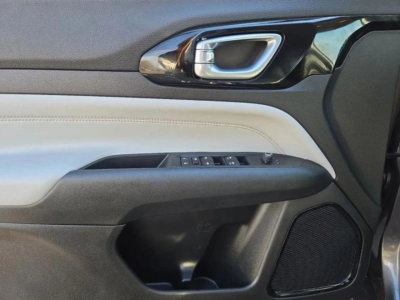 2022 Jeep Compass - Image 12 of 12