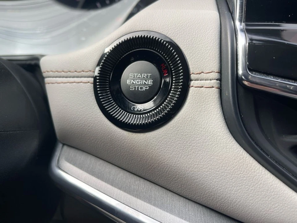 2022 Jeep Compass - Image 20 of 21