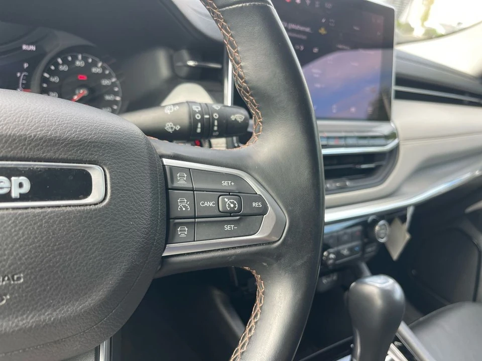 2022 Jeep Compass - Image 15 of 21