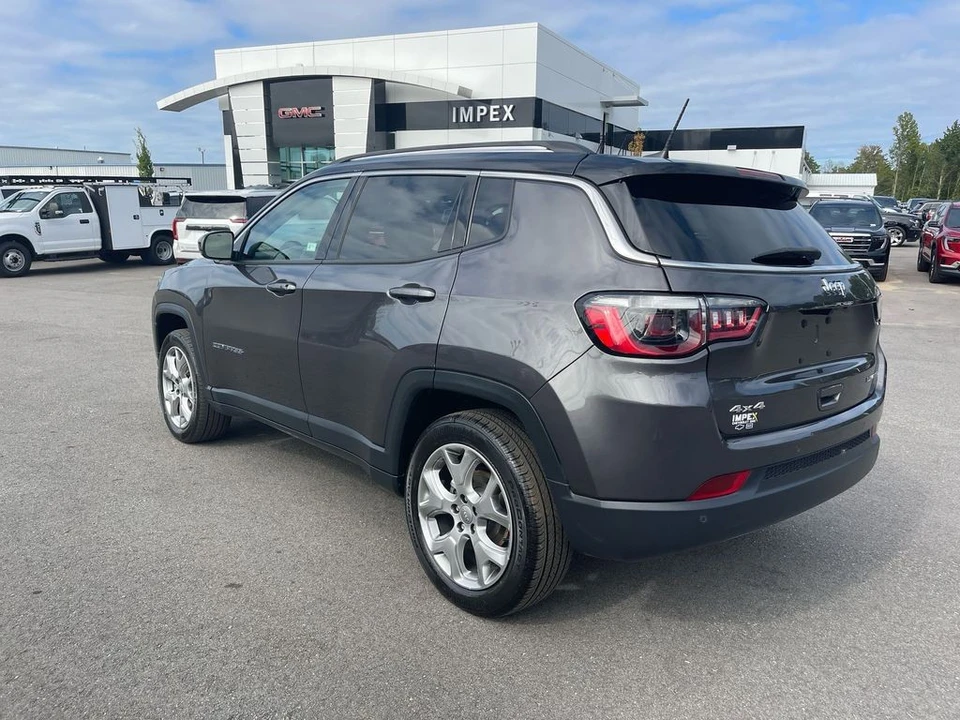 2022 Jeep Compass - Image 3 of 21