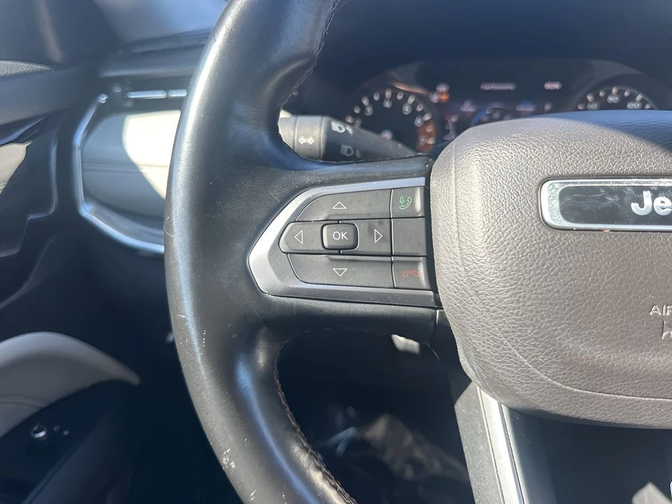 2022 Jeep Compass - Image 14 of 21