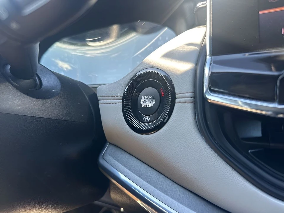 2022 Jeep Compass - Image 20 of 21