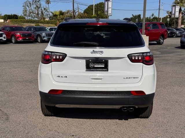 2022 Jeep Compass - Image 11 of 12