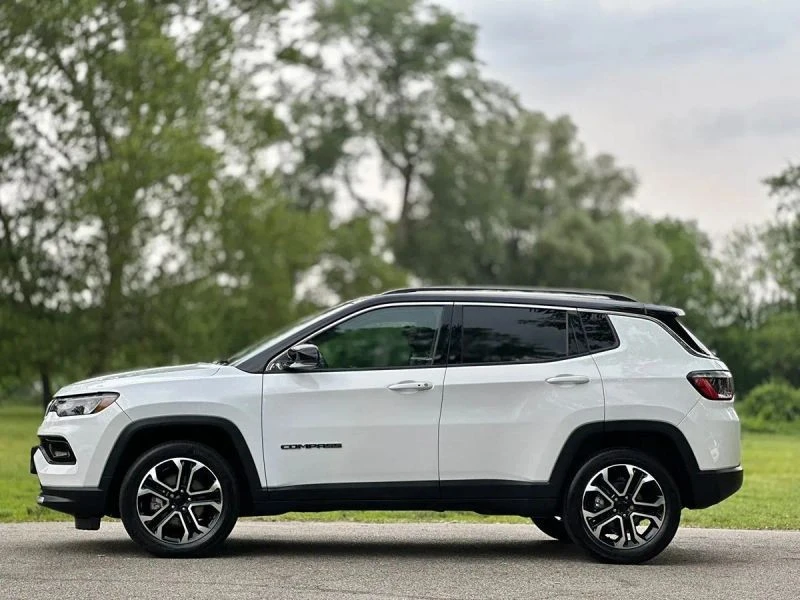 2022 Jeep Compass - Image 7 of 12