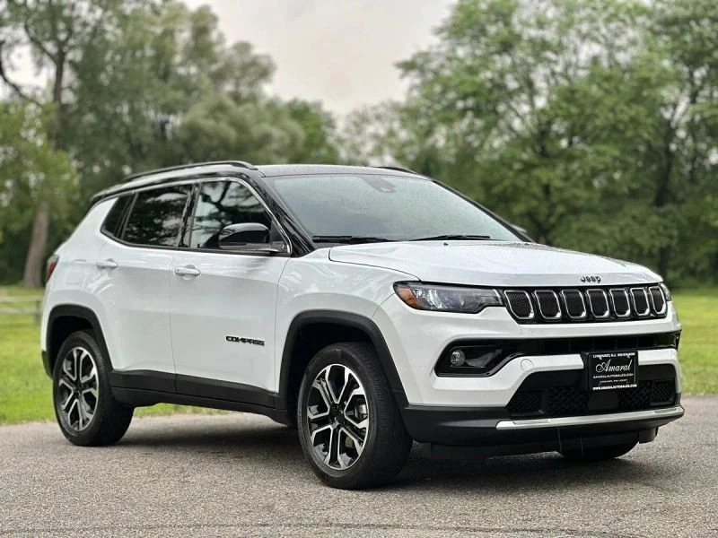 2022 Jeep Compass - Image 3 of 12